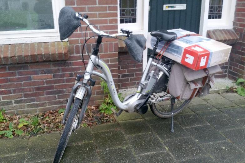 Het pak op weg naar Amsterdam Het pak op weg naar Amsterdam